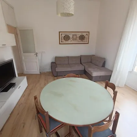 Apartment Center Sanremo