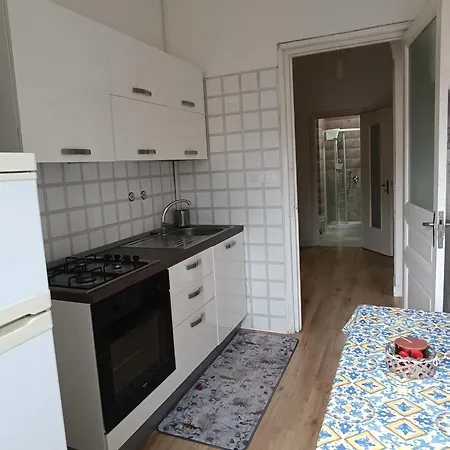 Apartamento Center *