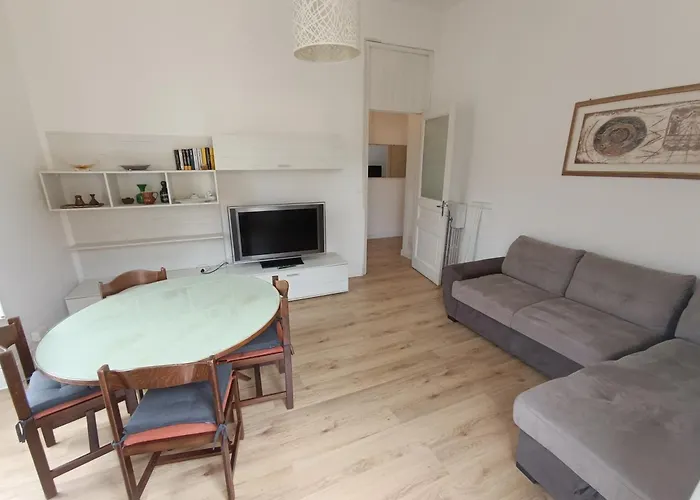 Center Apartamento *